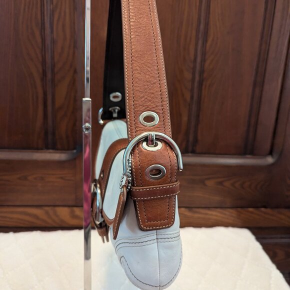 Coach SoHo Hobo 10188 White & Cognac Shoulder Bag BEAUTIFUL CONDITION - Picture 4 of 12